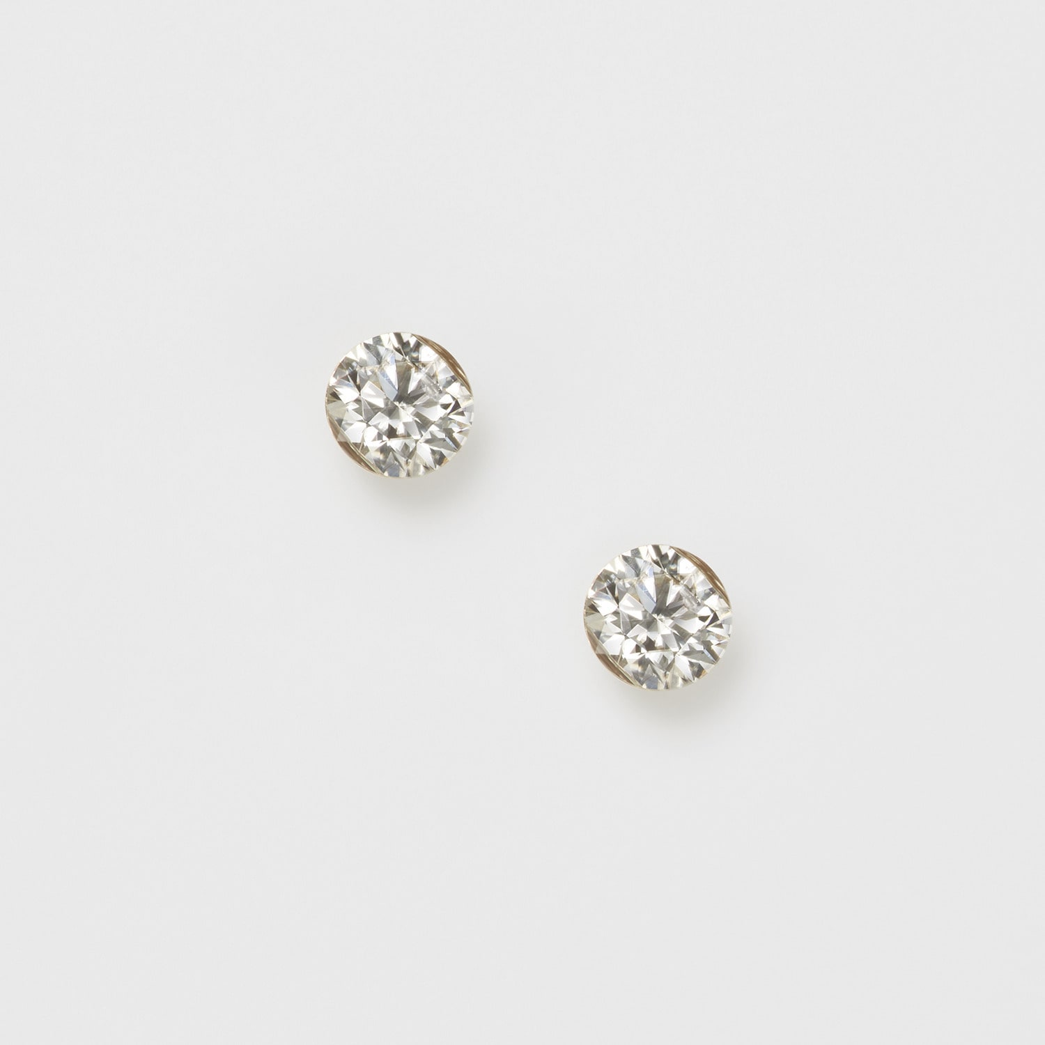 天然ダイヤモンドピアス0.7ct　k18