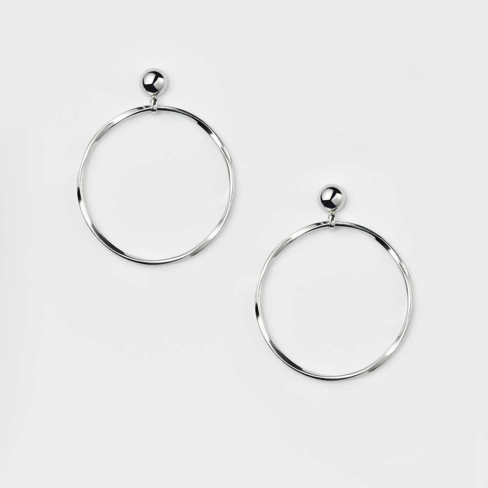 シルバーピアス