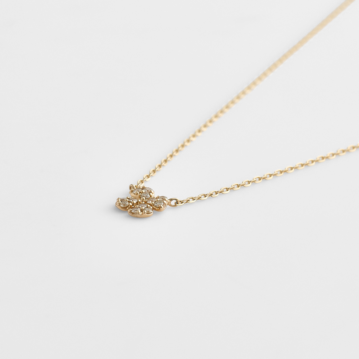 K10ダイヤモンドネックレス（0.05ct）｜ネックレス｜アガット 公式