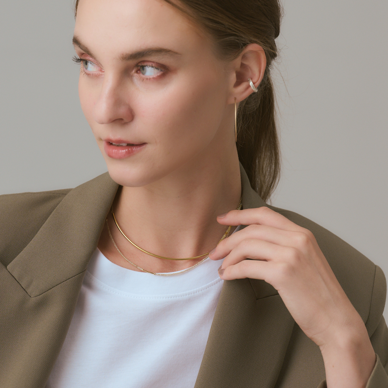Eva Hanusova for agete（エヴァハヌソヴァフォーアガット