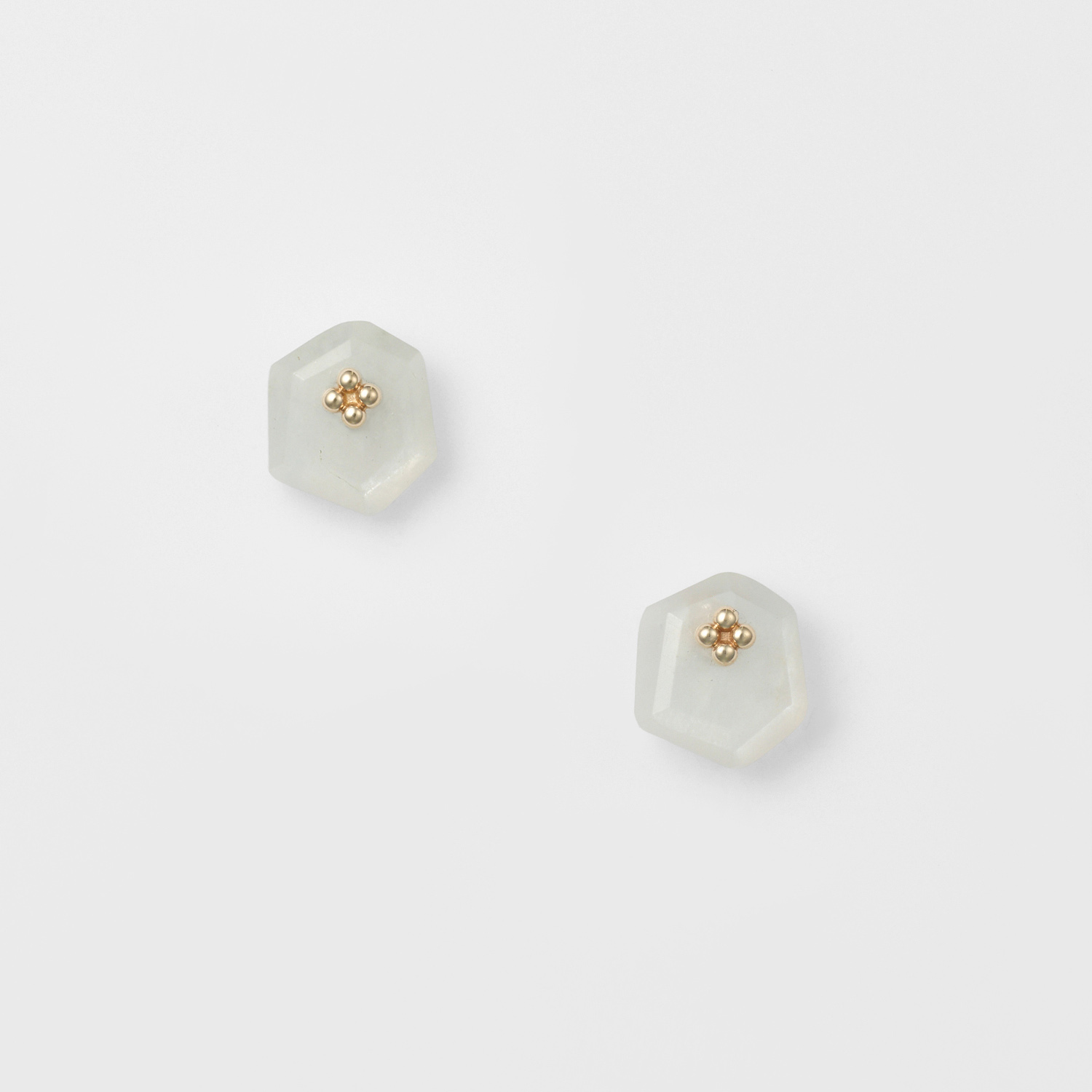 K10ムーンストーンピアス【8/7発売】｜ピアス｜アガット 公式