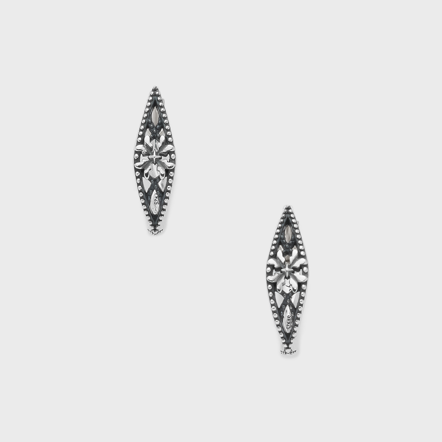 シルバーフープピアス｜ピアス｜アガット 公式オンラインストア